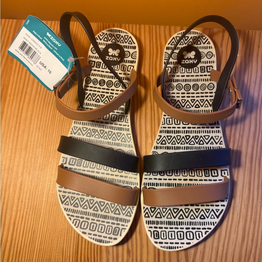 Zaxy Women's Black & Brown Strappy Sandals-Size 10